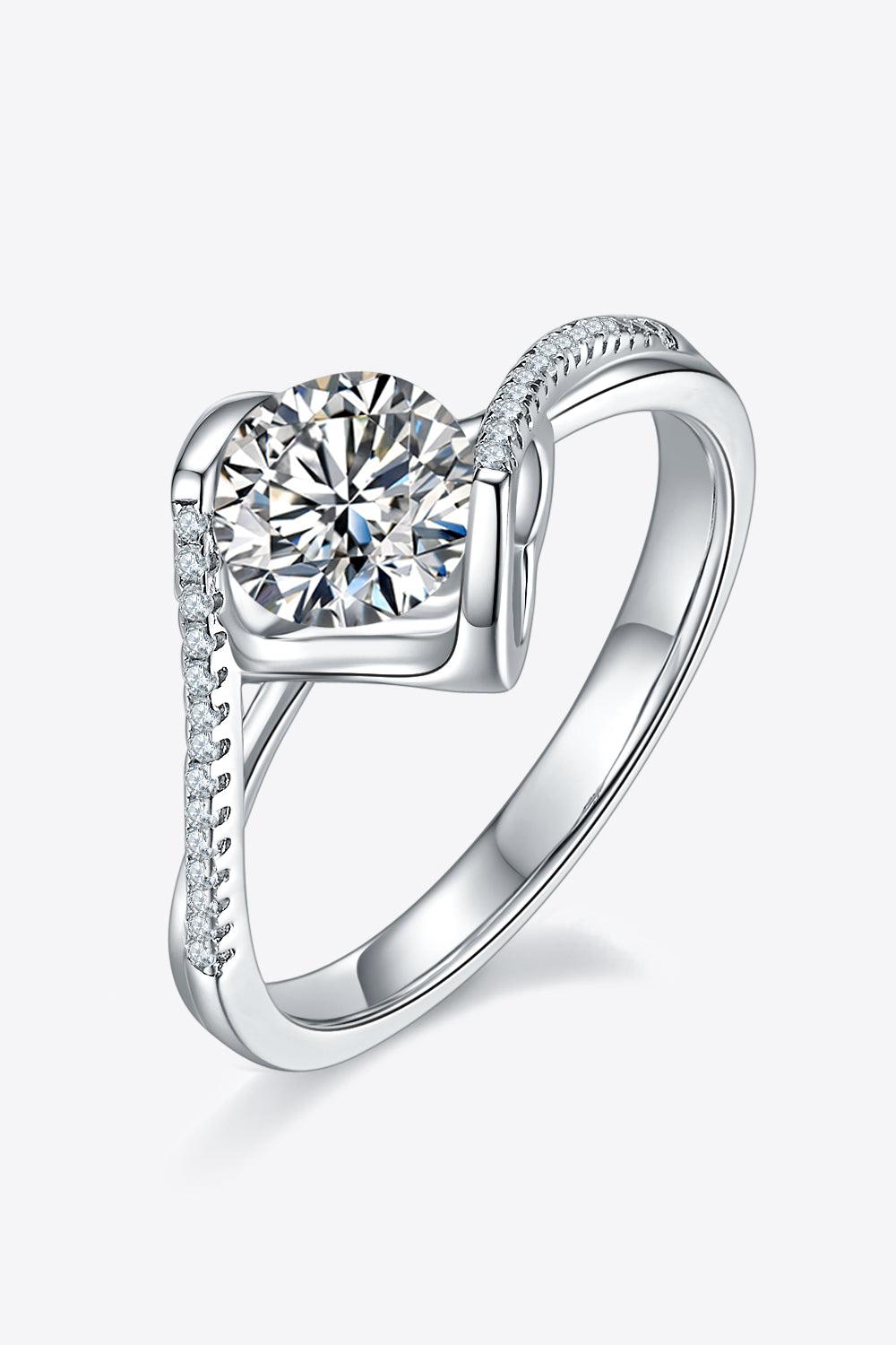 1 Carat Moissanite 925 Sterling Silver Twisted Ring BLUE ZONE PLANET
