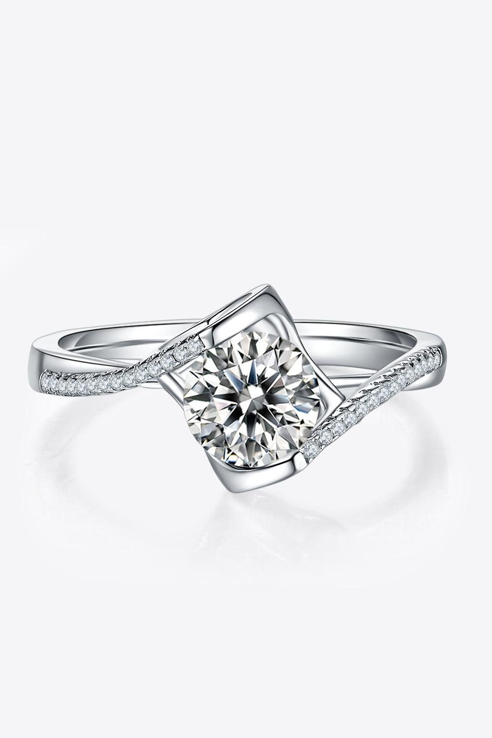 1 Carat Moissanite 925 Sterling Silver Twisted Ring BLUE ZONE PLANET