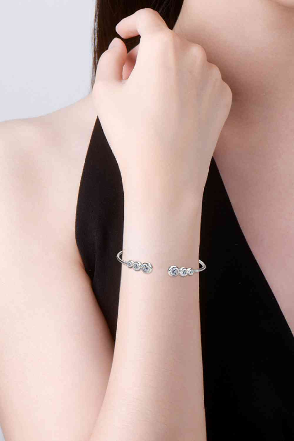 1.8 Carat Moissanite 925 Sterling Silver Bracelet BLUE ZONE PLANET