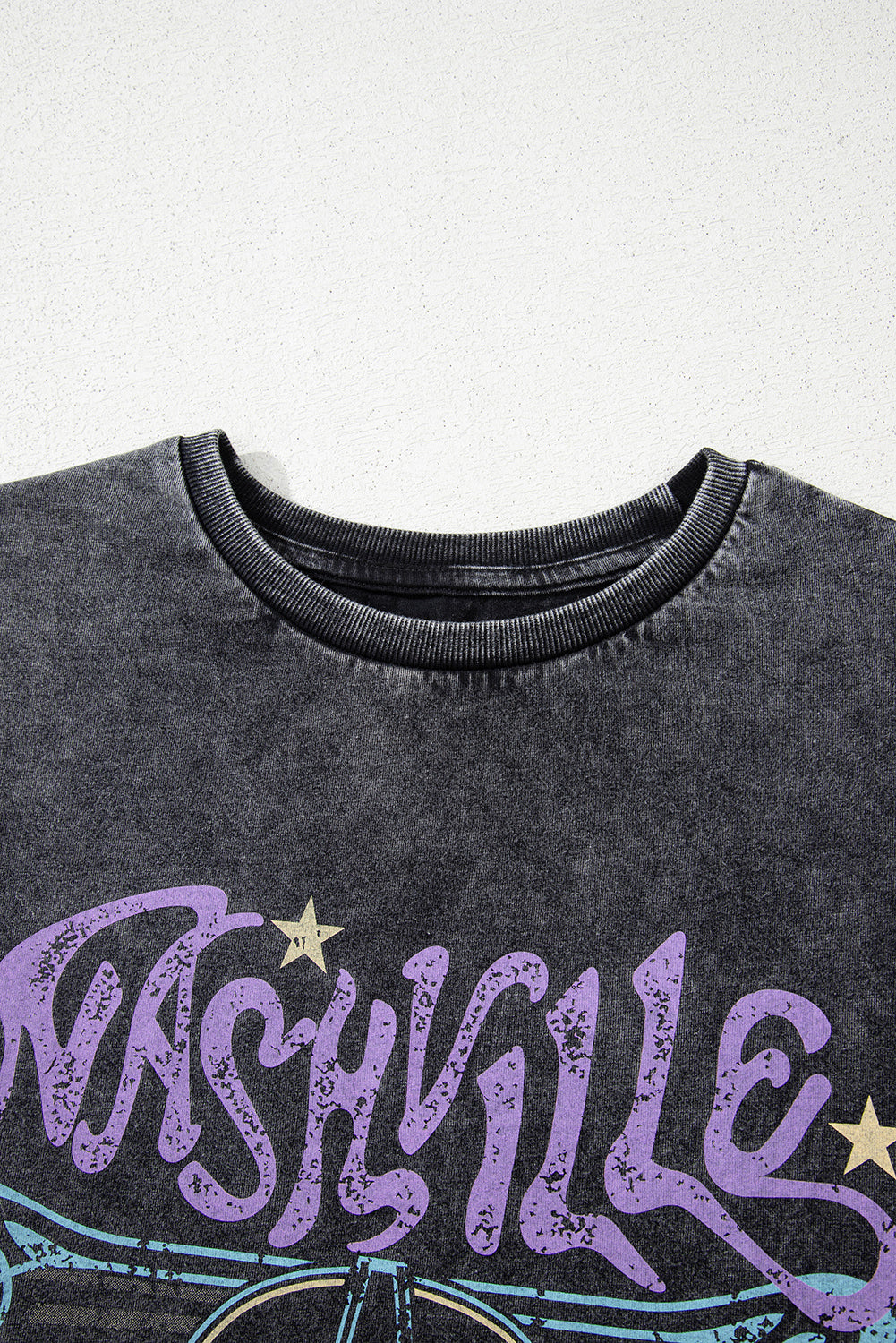 Black Vintage Nashville Tennessee Graphic Mineral Washed Plus Size Tee