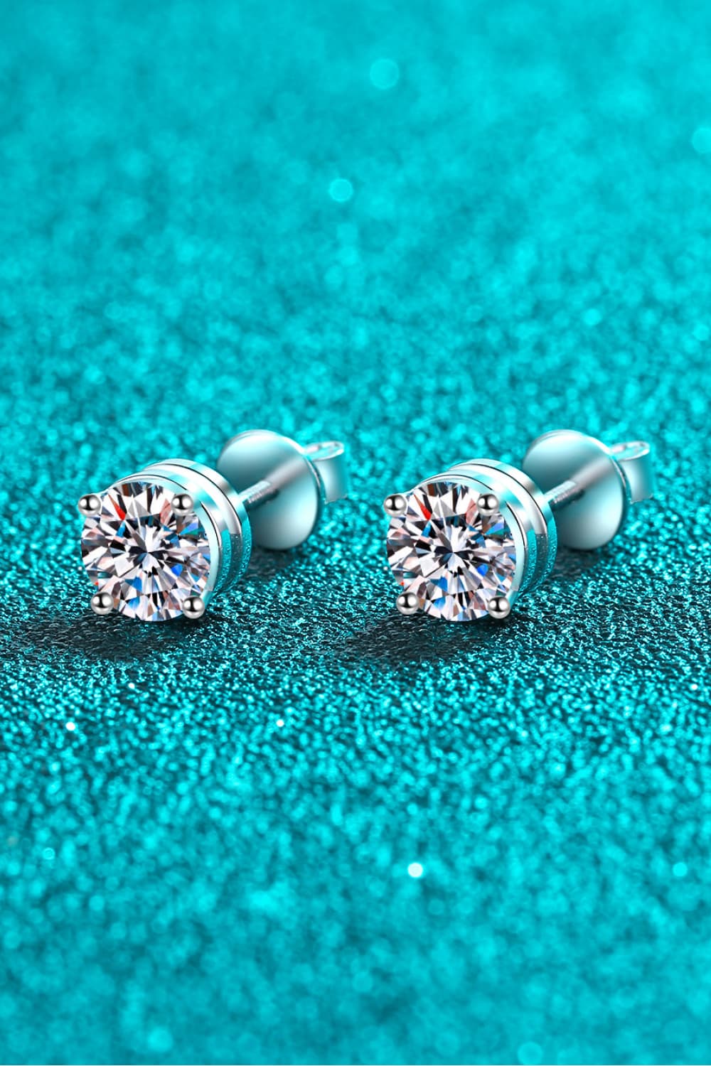 2 Carat Moissanite Rhodium-Plated Stud Earrings BLUE ZONE PLANET