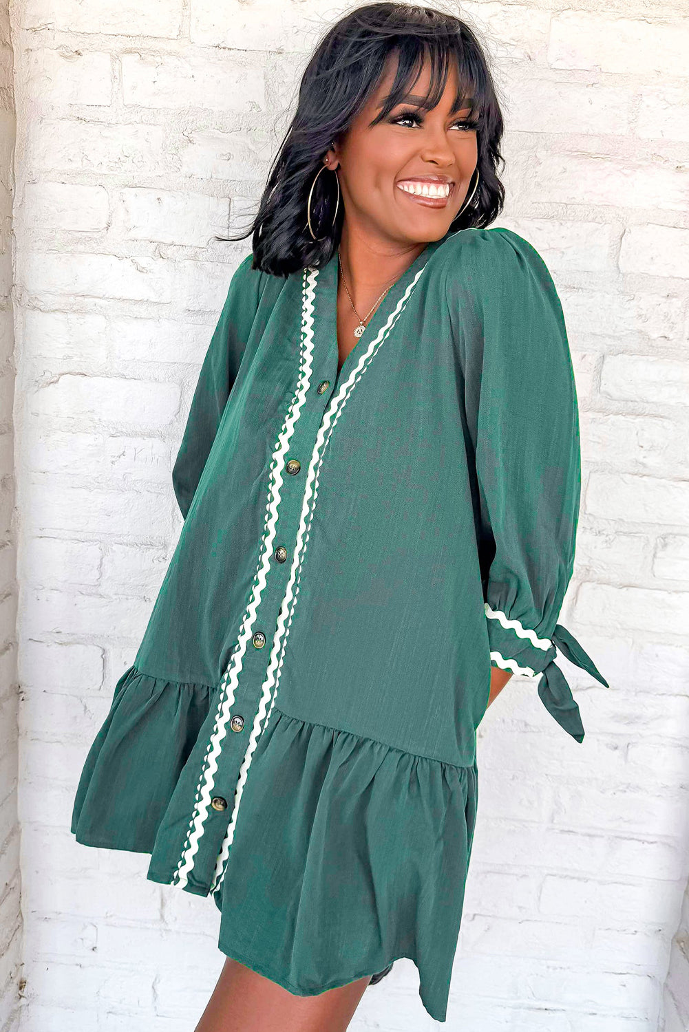 Canton Contrast Ricrac Trim Button V Neck Knotted Bracelet Sleeve Shift Dress