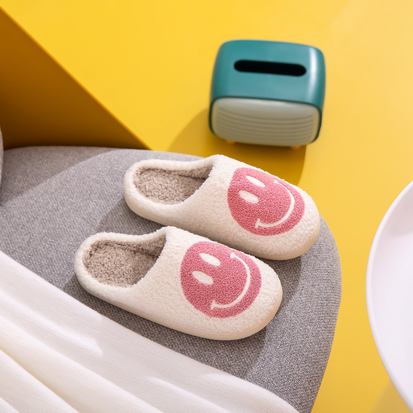 Blue Zone Planet | Melody Smiley Face Slippers BLUE ZONE PLANET
