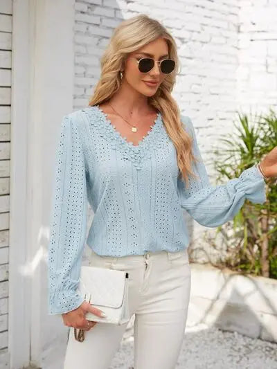 Applique V-Neck Flounce Sleeve T-Shirt BLUE ZONE PLANET