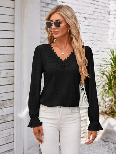 Applique V-Neck Flounce Sleeve T-Shirt BLUE ZONE PLANET
