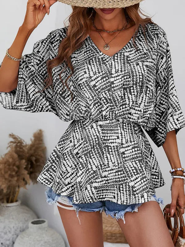 Blue Zone Planet | Emma's V-neck bat sleeve loose waist printed top kakaclo