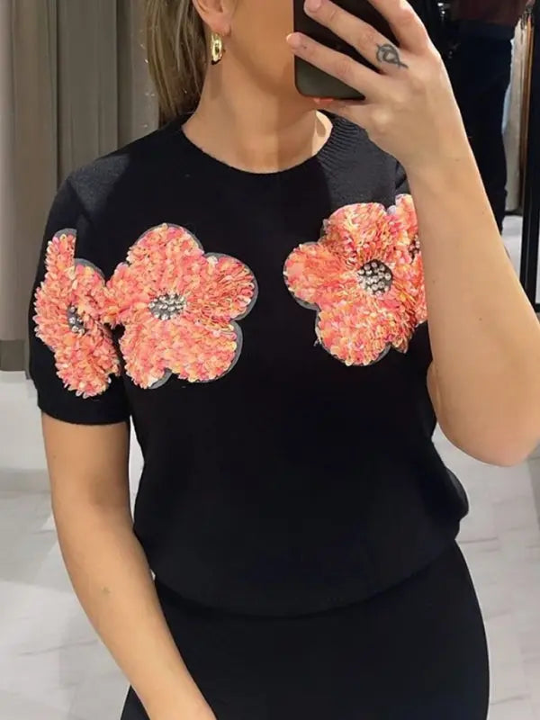 Blue Zone Planet | contrasting flower sweet pink round neck short-sleeved sweater BLUE ZONE PLANET