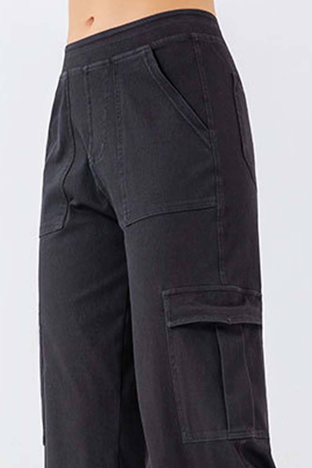 Button Fly Pocketed Long Jeans BLUE ZONE PLANET