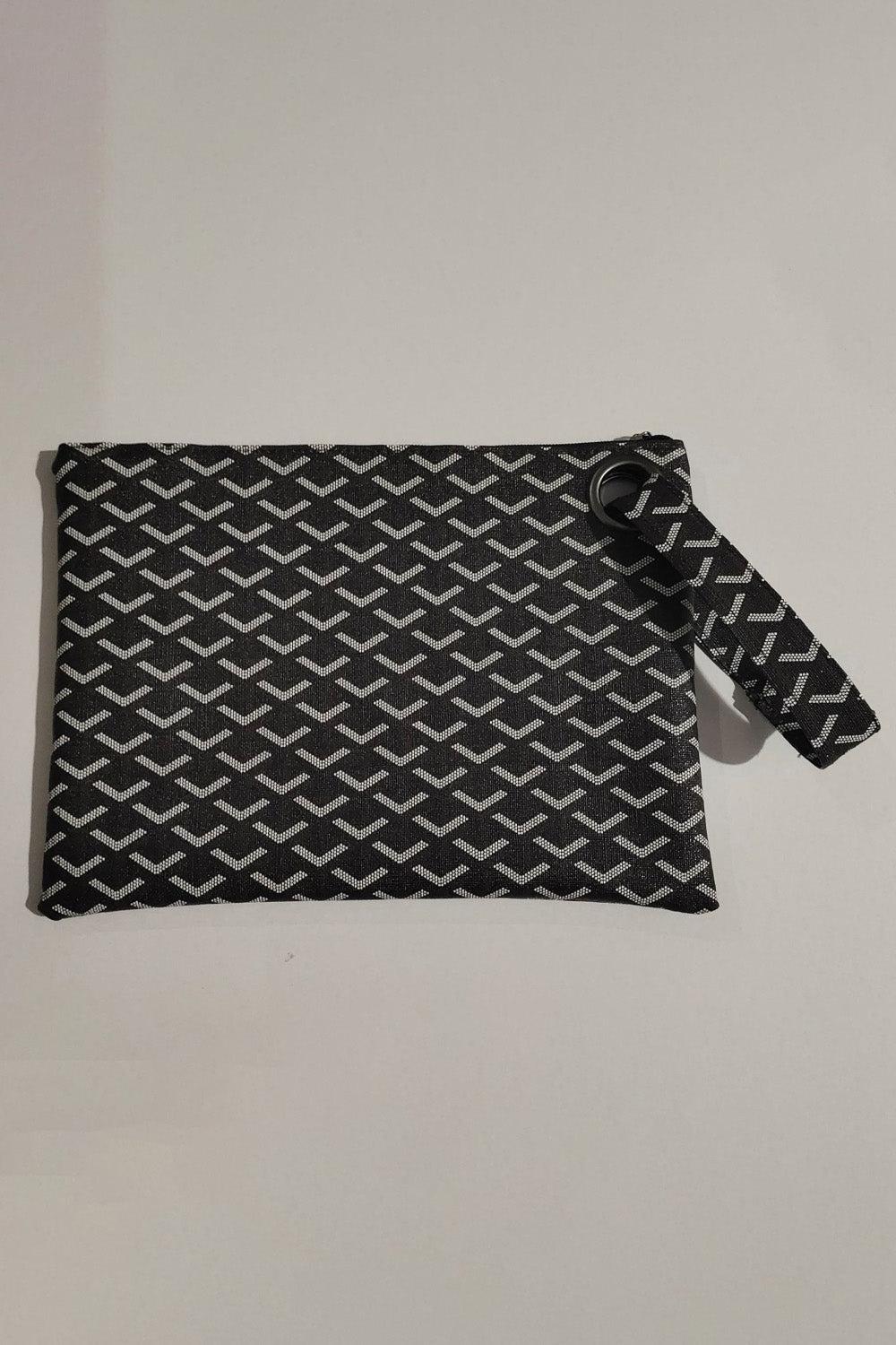 Carry Your Love Plaid Wristlet BLUE ZONE PLANET