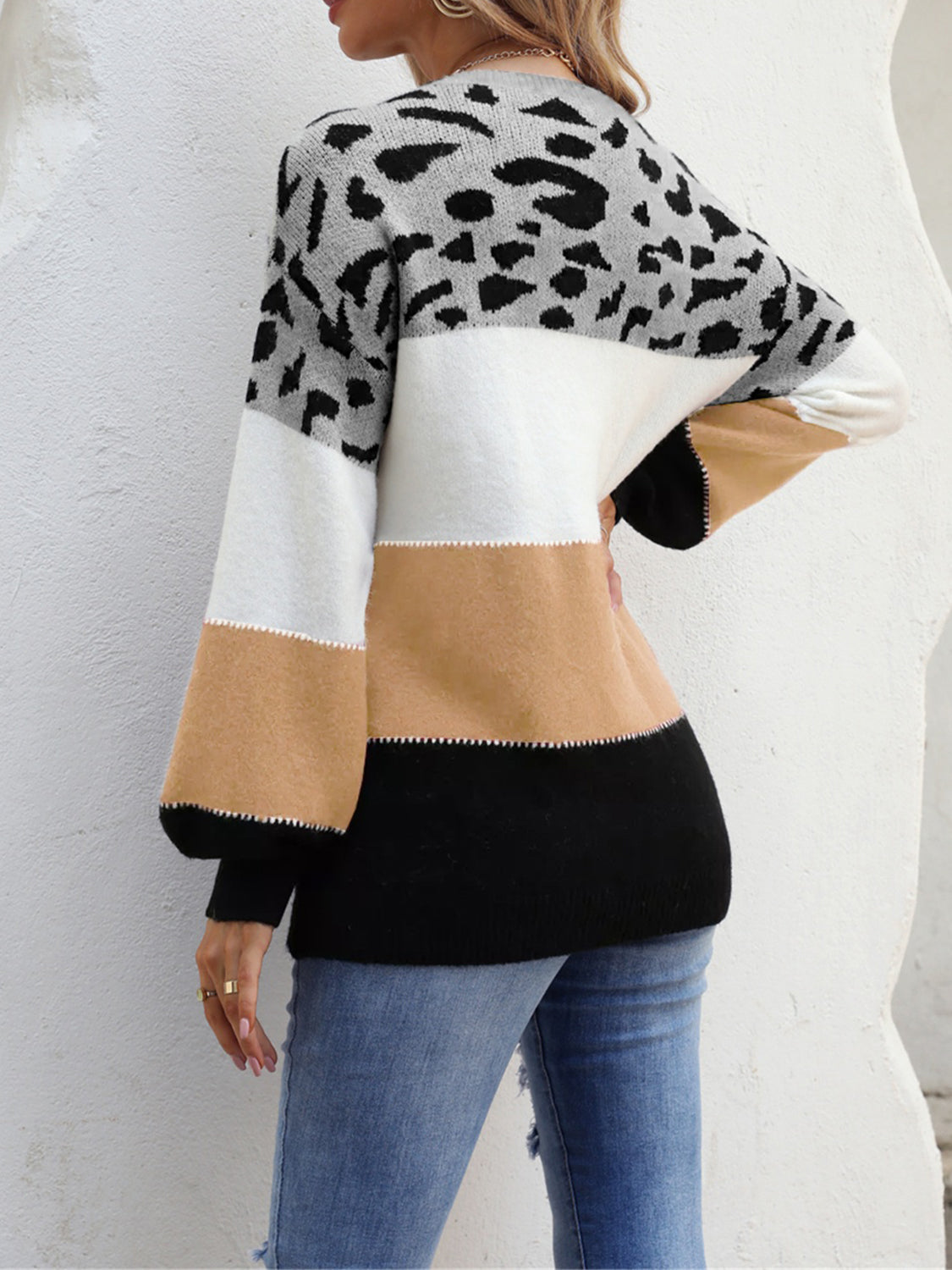 Color Block Round Neck Sweater BLUE ZONE PLANET