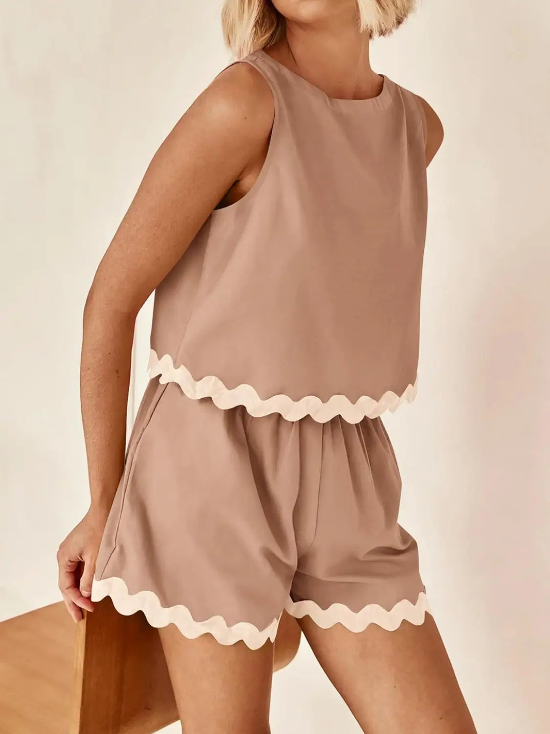 Contrast Trim Sleeveless Top and Shorts Set BLUE ZONE PLANET