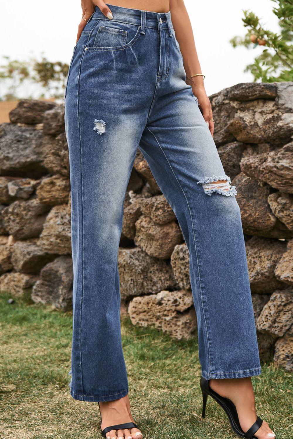 Distressed Buttoned Loose Fit Jeans BLUE ZONE PLANET