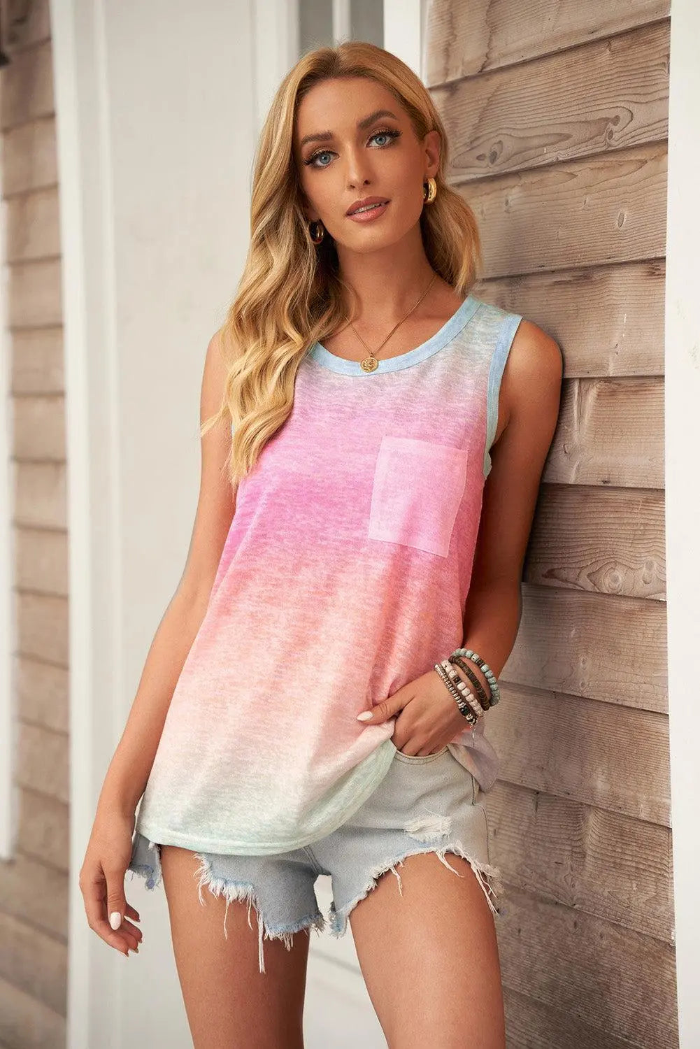 Gradient Pocket Tank BLUE ZONE PLANET