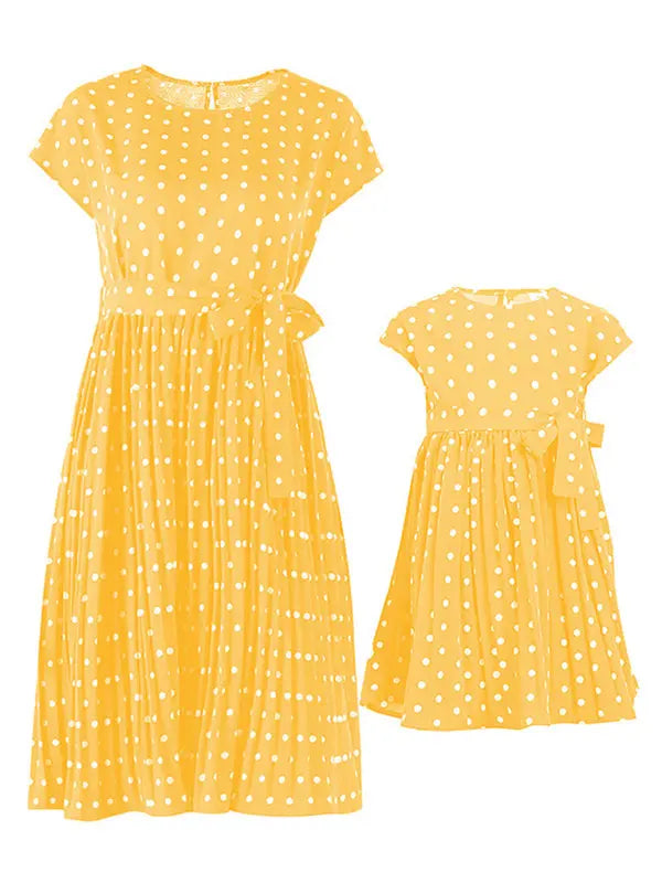 Lily's Woven Polka Dot Pleated Midi Dress kakaclo