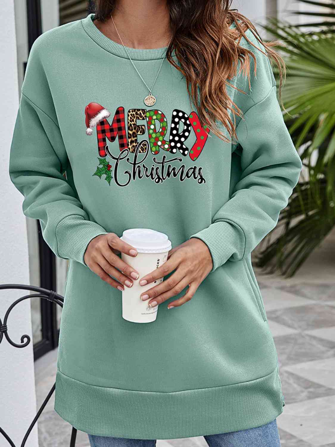MERRY CHRISTMAS Graphic Sweatshirt BLUE ZONE PLANET