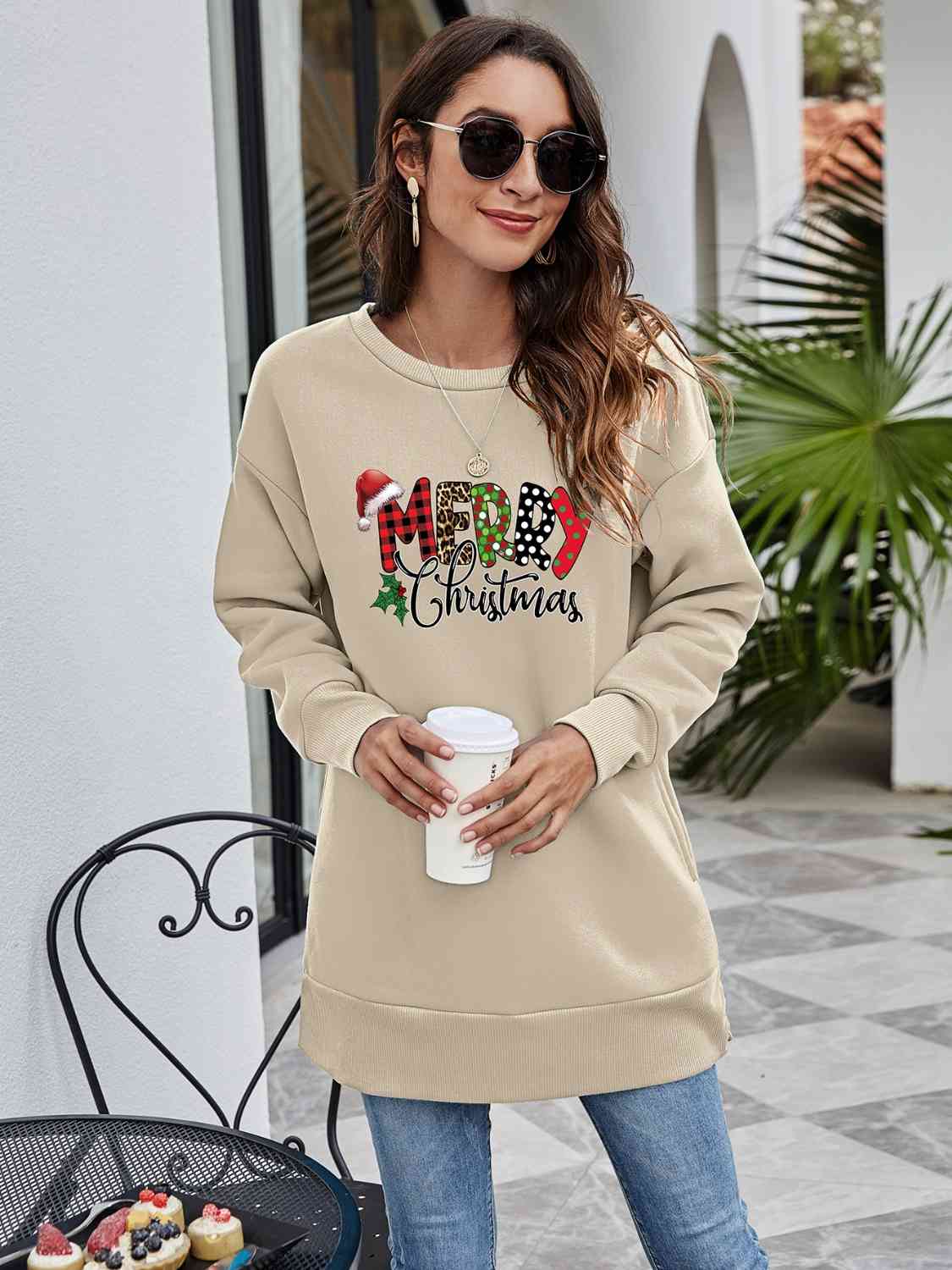 MERRY CHRISTMAS Graphic Sweatshirt BLUE ZONE PLANET