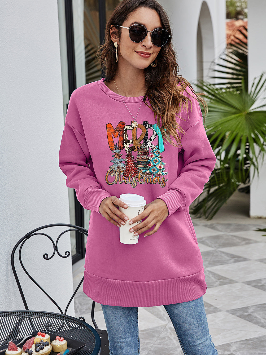 MERRY CHRISTMAS Graphic Sweatshirt BLUE ZONE PLANET