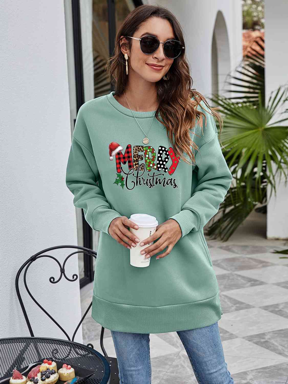MERRY CHRISTMAS Graphic Sweatshirt BLUE ZONE PLANET
