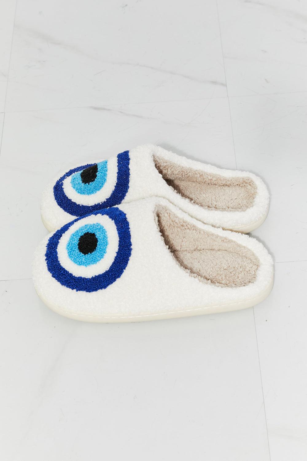MMShoes Eye Plush Slipper BLUE ZONE PLANET