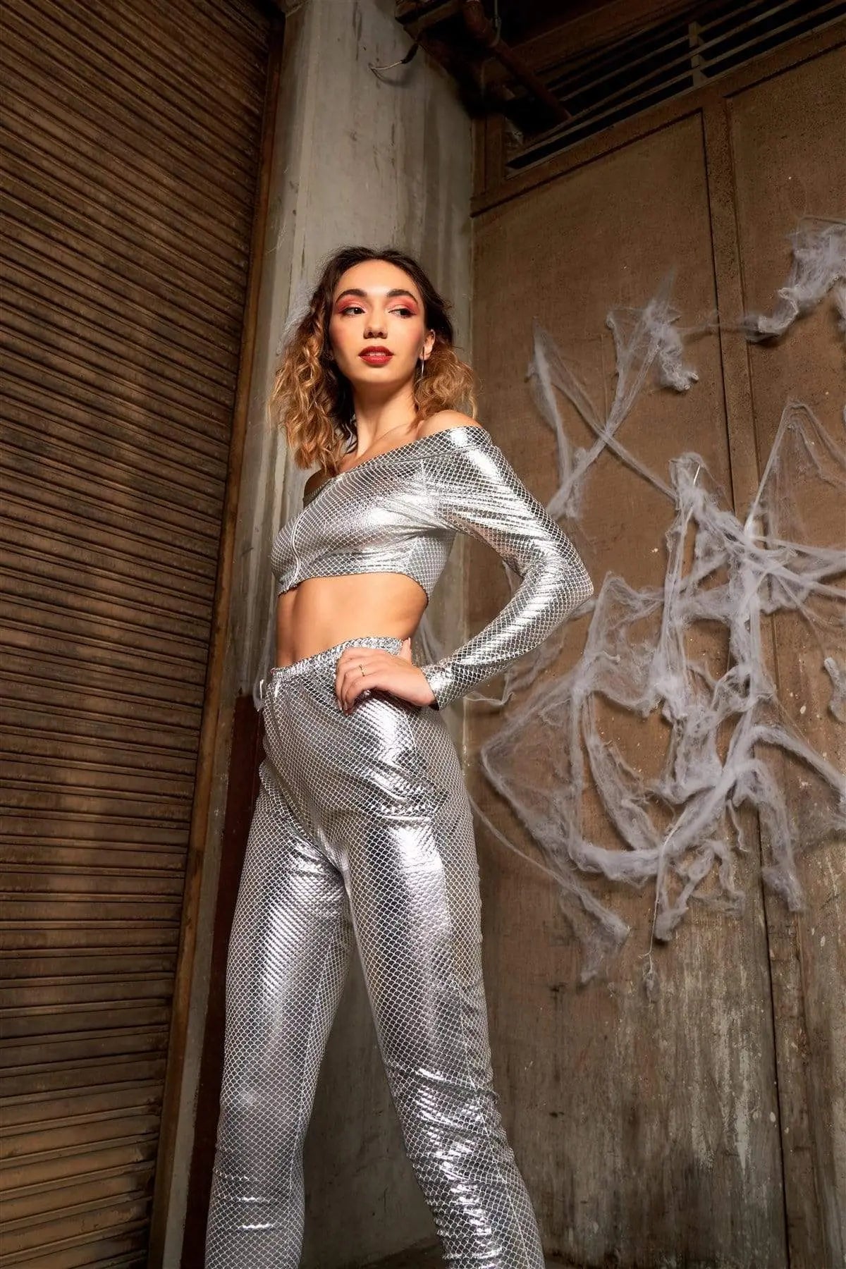 Metallic Small Scales Print Long Sleeve Off-the-shoulder Cropped Top And High Waist Slim Fit Legging Set Blue Zone Planet