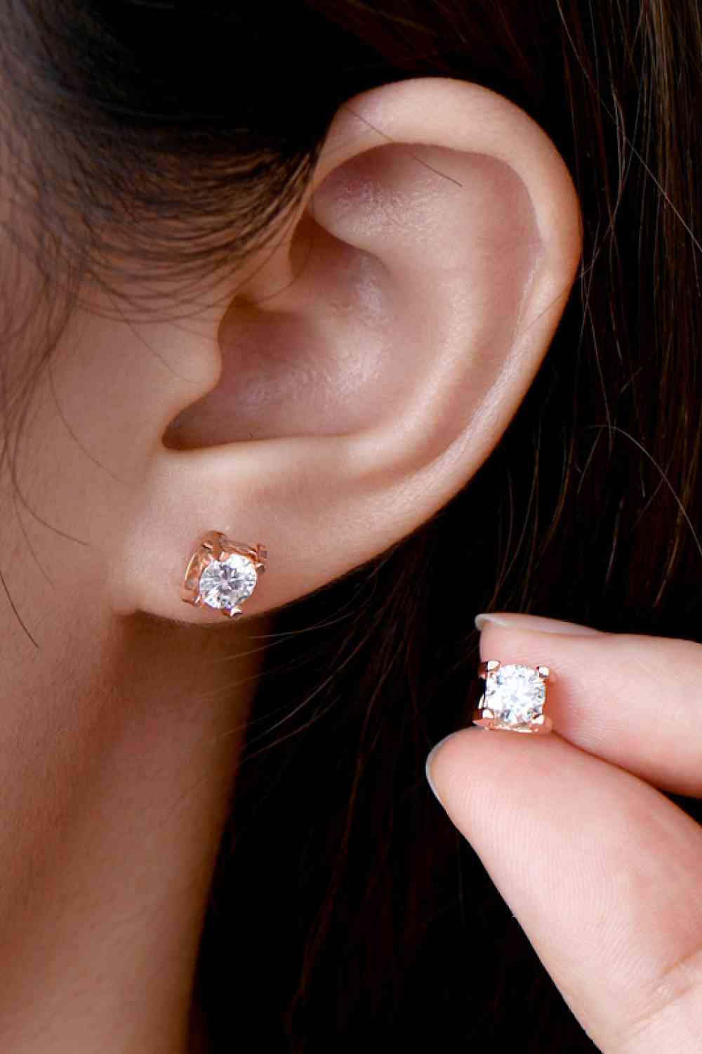Moissanite 925 Sterling Silver Stud Earrings BLUE ZONE PLANET