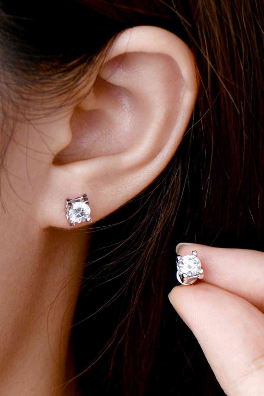 Moissanite 925 Sterling Silver Stud Earrings BLUE ZONE PLANET
