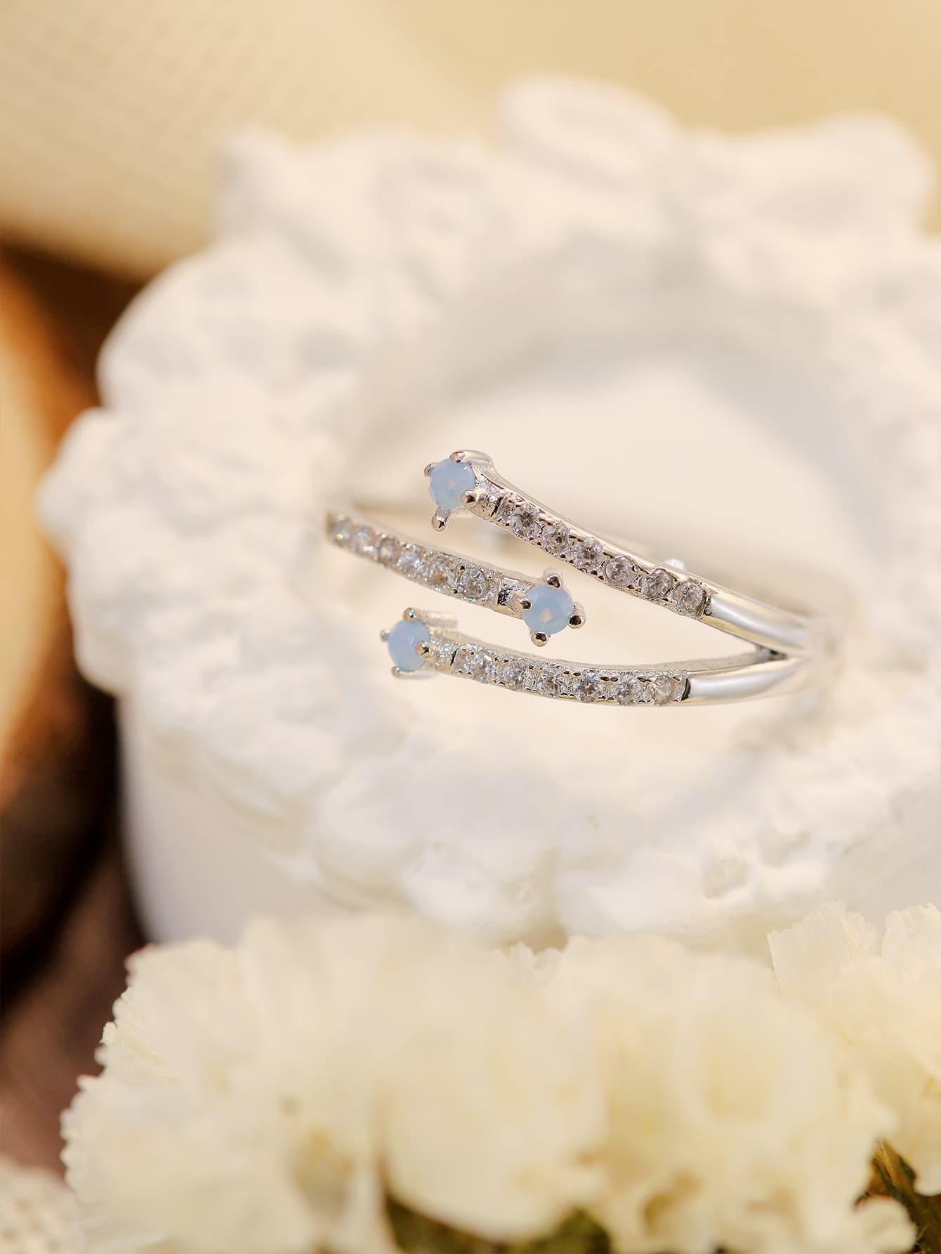 Moonstone Platinum-Plated Ring BLUE ZONE PLANET