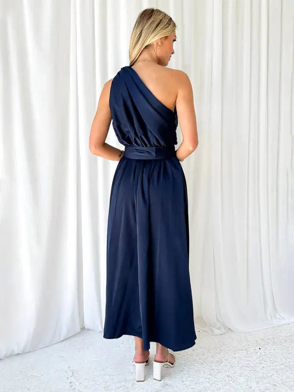 One Shoulder Slim Waist Strapless Backless Dress BLUE ZONE PLANET