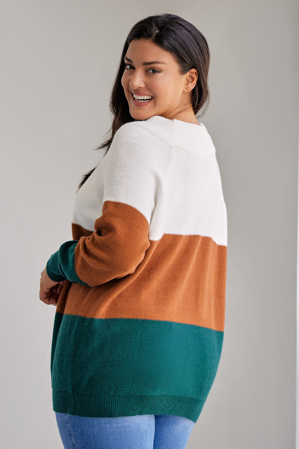 Plus Size Color Block Long Sleeve Sweater BLUE ZONE PLANET