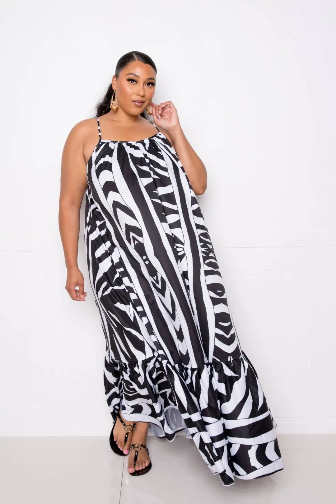 Plus Size Printed Voluminous Maxi Dress Blue Zone Planet