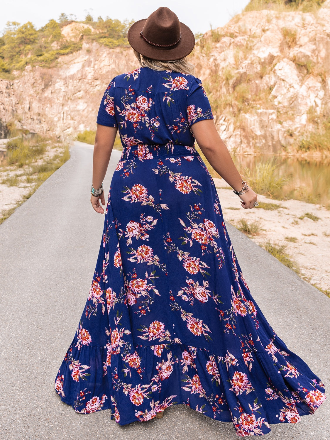 Plus Size V-Neck Maxi Dress BLUE ZONE PLANET