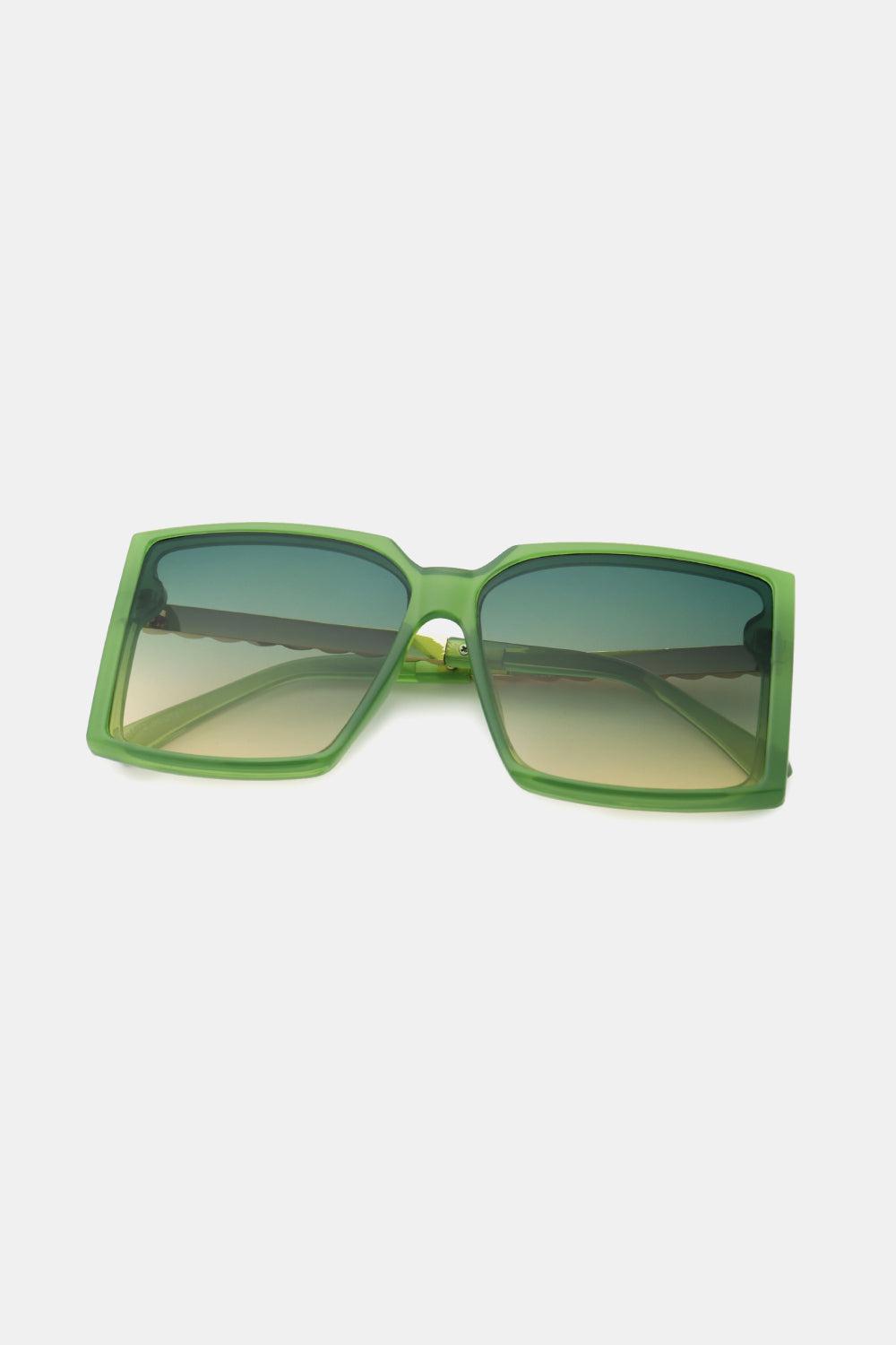 Polycarbonate Frame Square Sunglasses BLUE ZONE PLANET