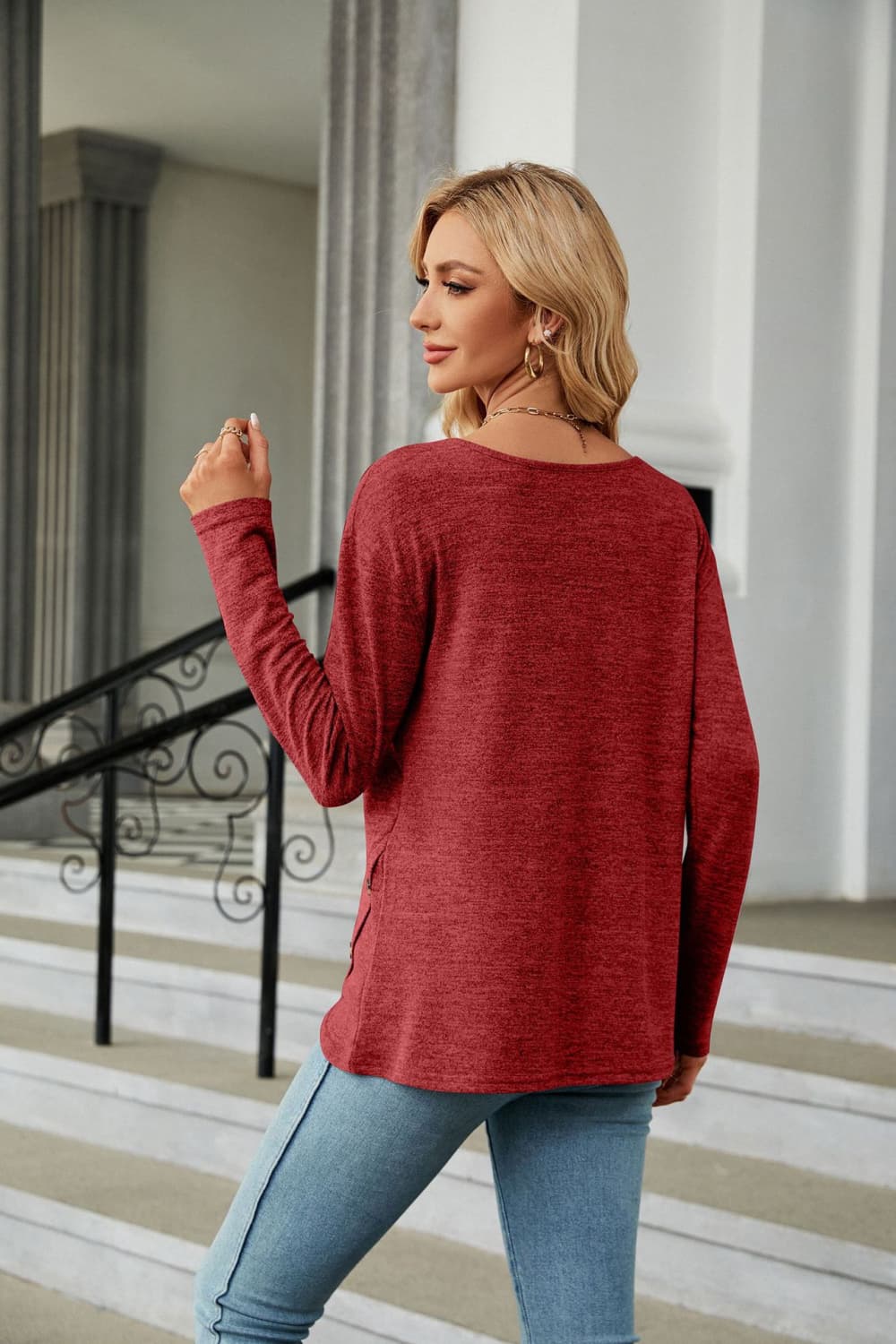 Round Neck Long Sleeve T-Shirt BLUE ZONE PLANET
