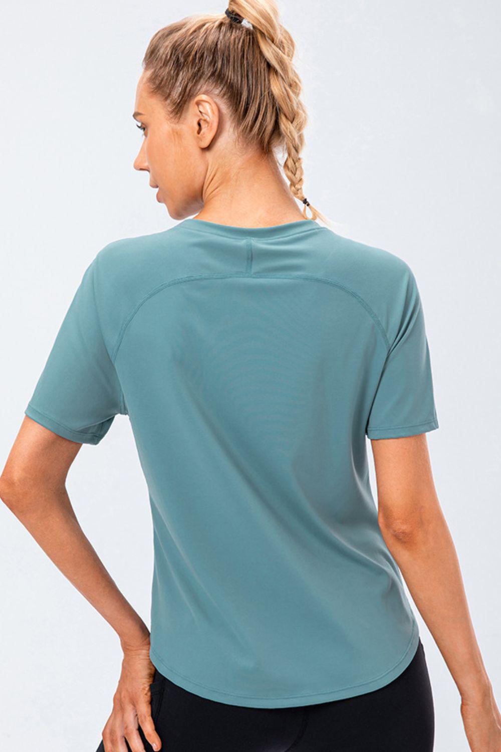 Round Neck Raglan Sleeve Active Tee BLUE ZONE PLANET