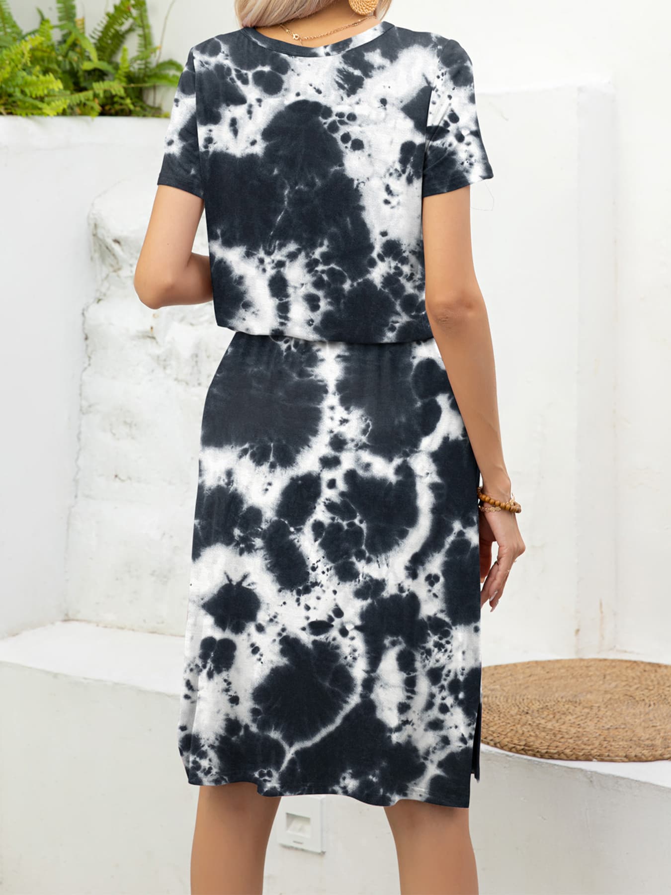 Round Neck Short Sleeve Slit Dress with Pockets BLUE ZONE PLANET