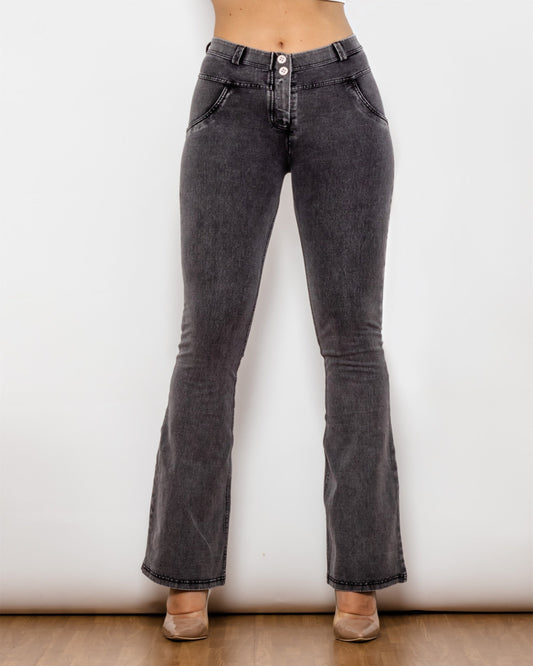 Shascullfites Two-Button Flare Jeans BLUE ZONE PLANET