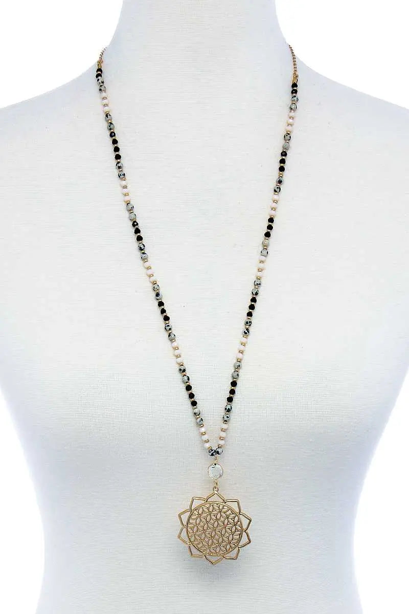 Stylish Sun Flower Pendant Beaded Necklace Blue Zone Planet
