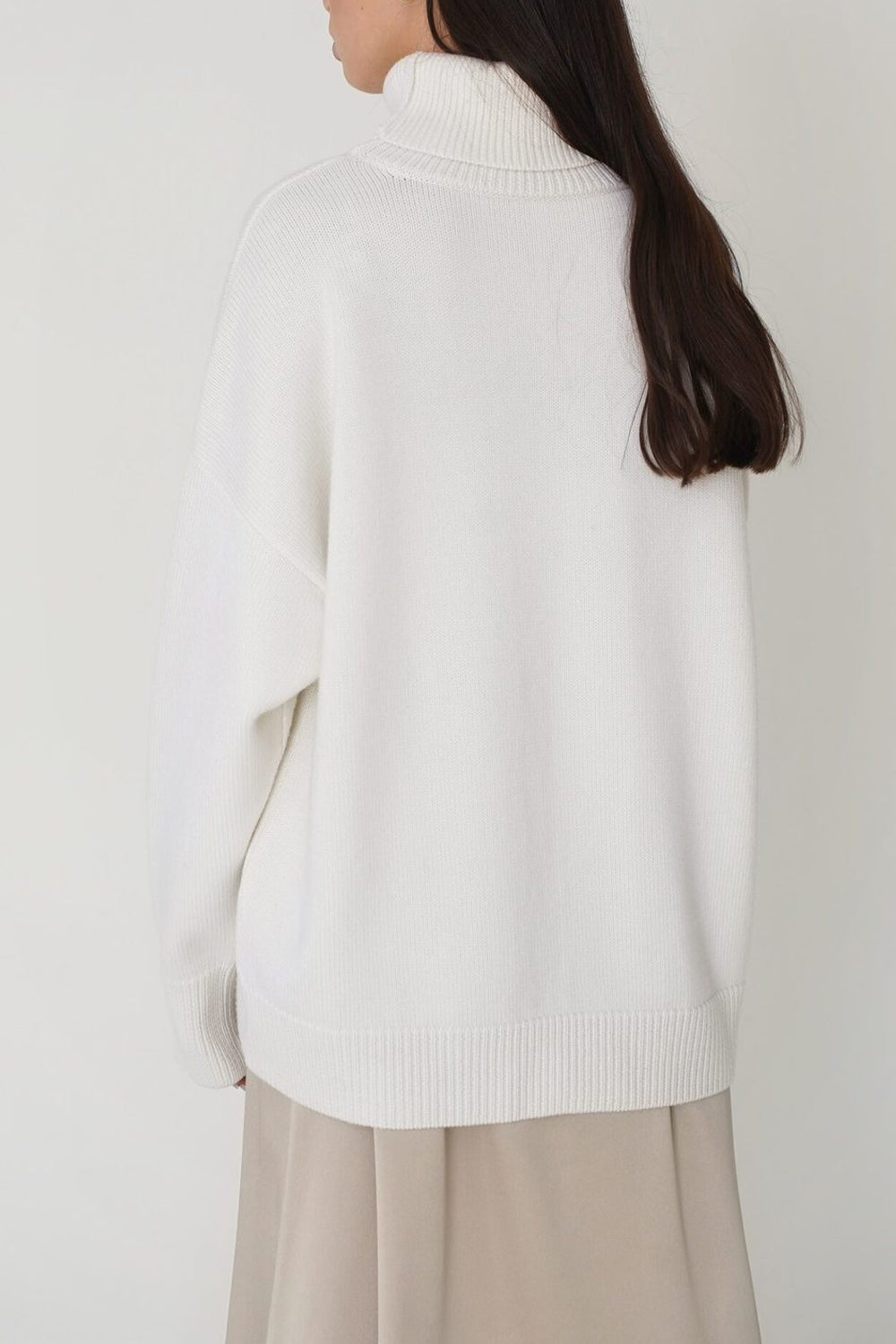 Turtle Neck Dropped Shoulder Sweater BLUE ZONE PLANET