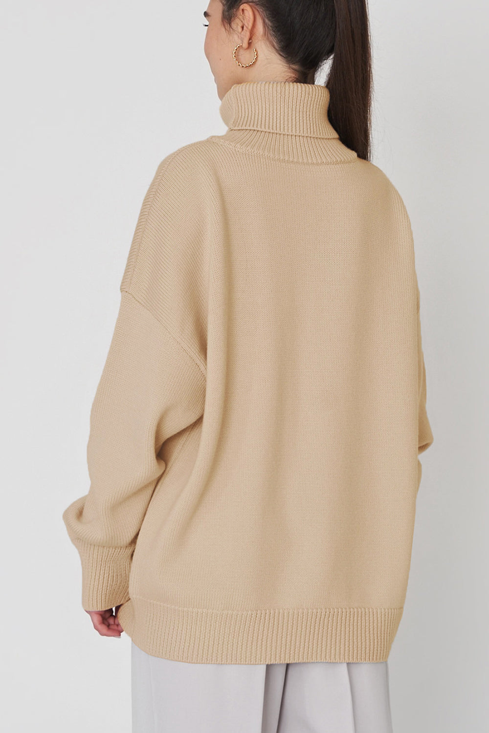 Turtle Neck Dropped Shoulder Sweater BLUE ZONE PLANET