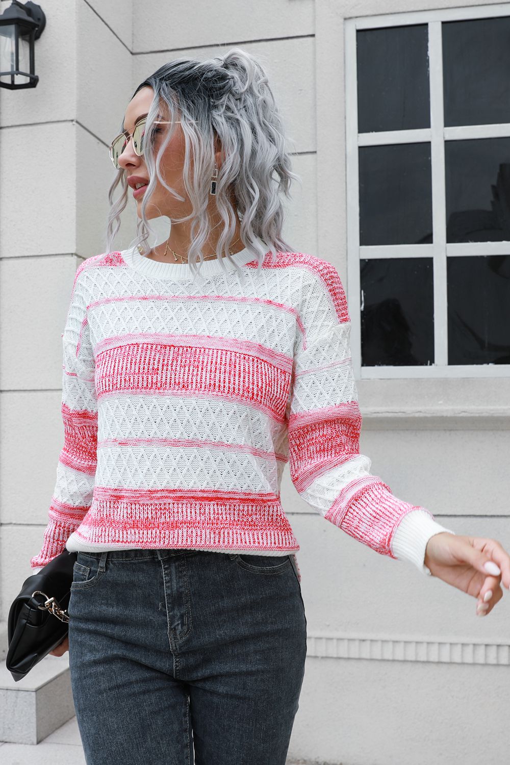 Two-Tone Slit Sweater BLUE ZONE PLANET