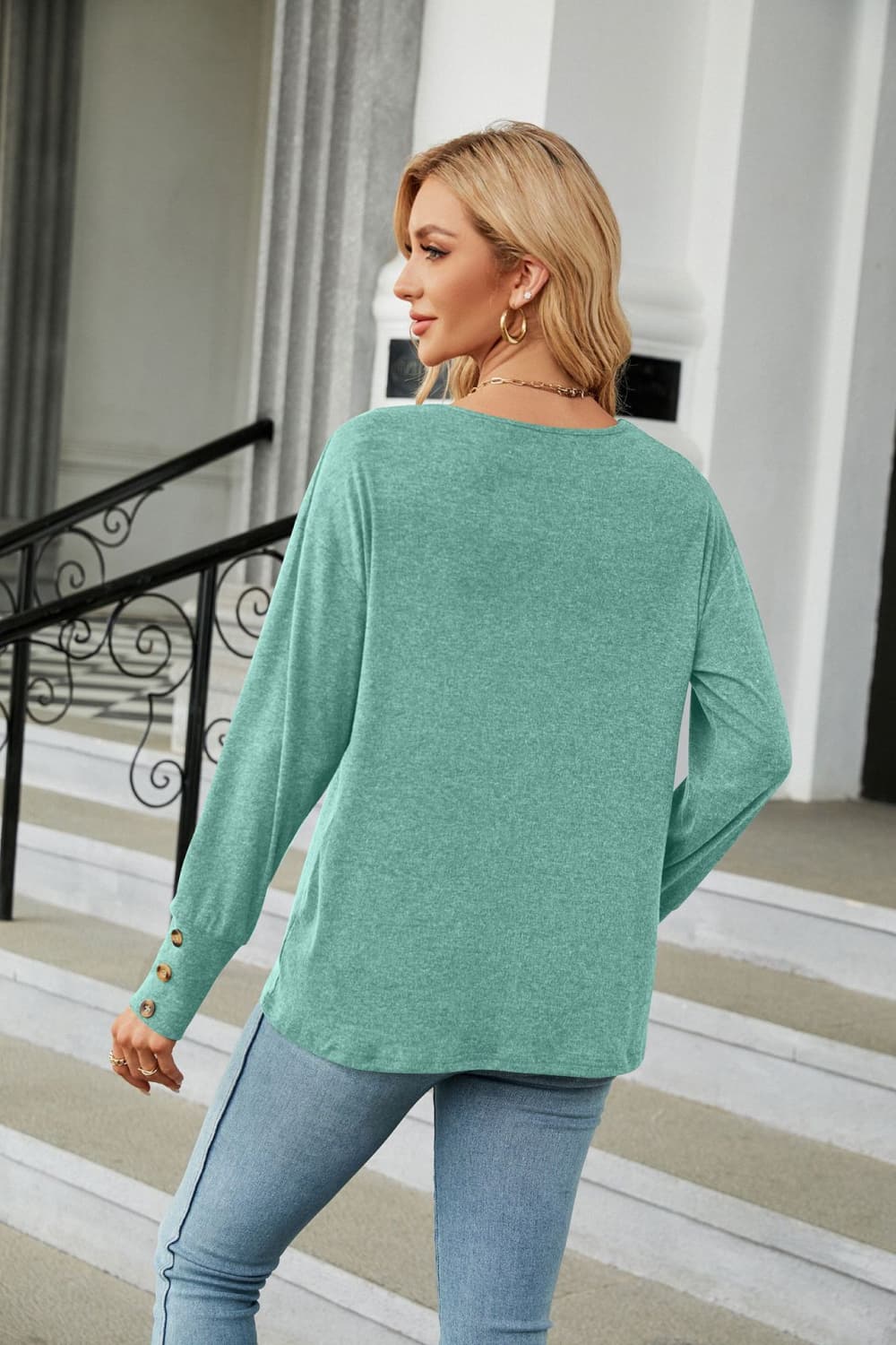 V-Neck Long Sleeve T-Shirt BLUE ZONE PLANET