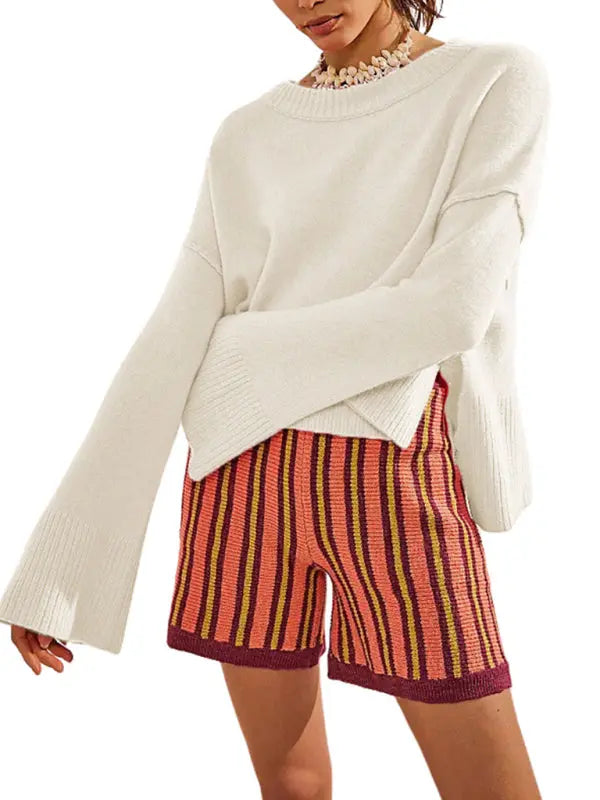 Women's New Solid Color Round Neck Bell Sleeve Pullover Simple Fashion Sweater kakaclo