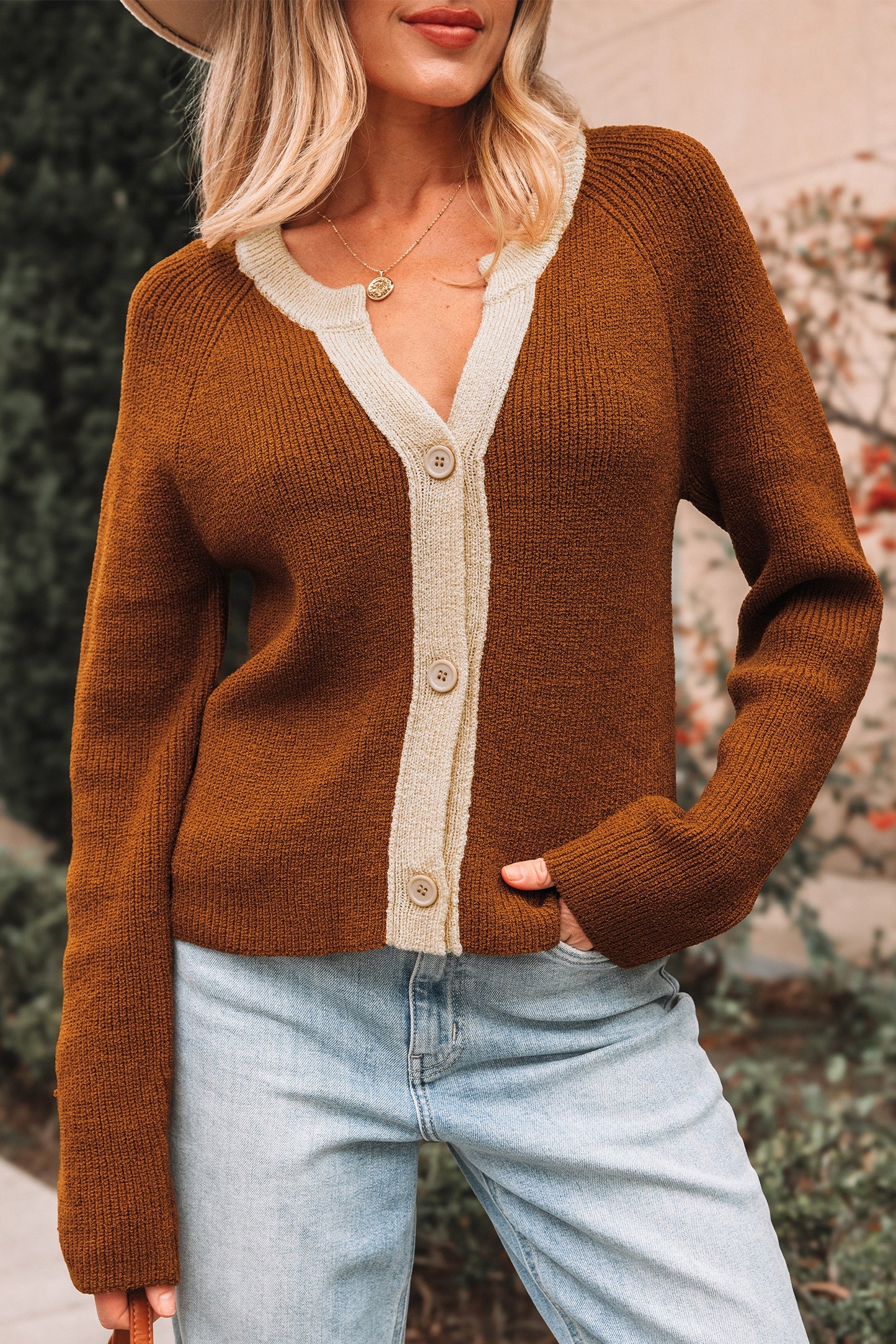 Chestnut Contrast Knit V Neckline Short Cardigan