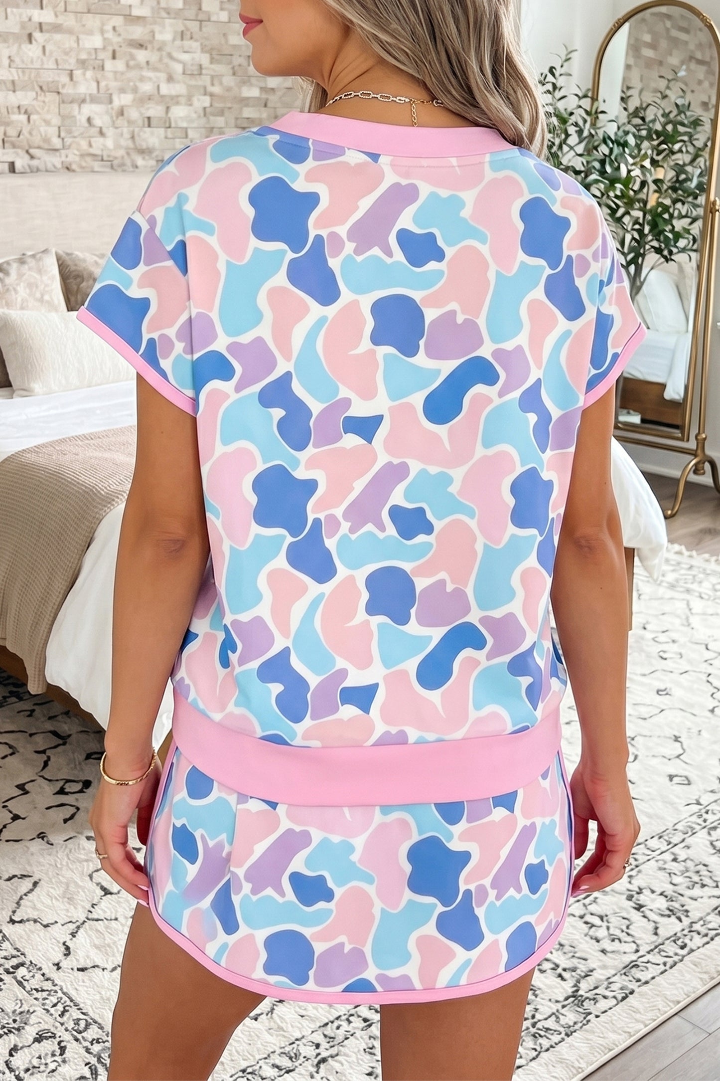 Pink Camouflage Print Contrast Trim Athletic Skort Set