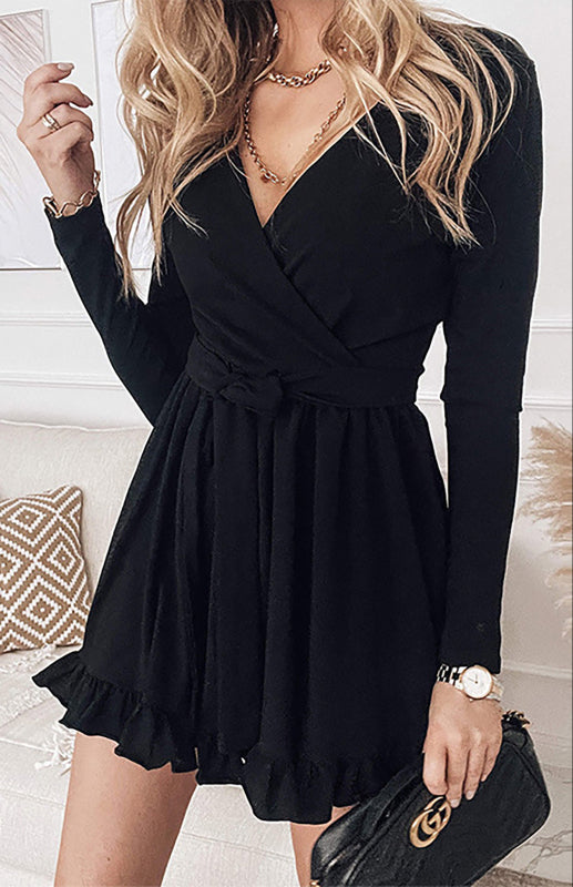 Simple And Generous Solid Color V-Neck Lace-Up Dress kakaclo