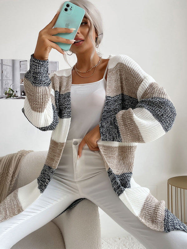 Zoe's Long Buttonless Color Block Sweater Jacket BLUE ZONE PLANET