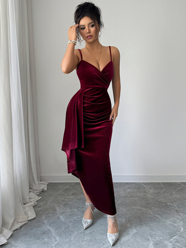 Julie's Elegant Strappy V-neck Evening Maxi Gown Wine Red / M by Blue Zone Planet Julie's Elegant Strappy V-neck Evening Maxi Gown Wine Red / M by Blue Zone Planet