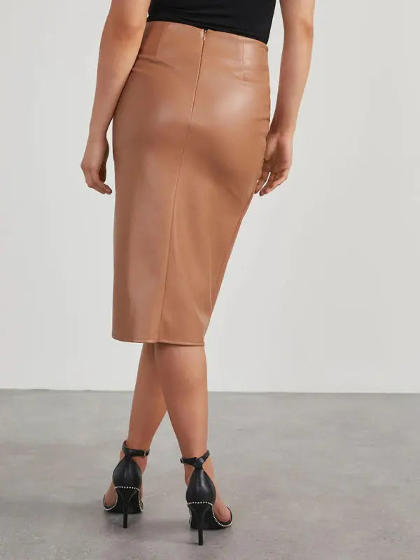 solid color slit mid-length hot girl butt-covering leather skirt kakaclo