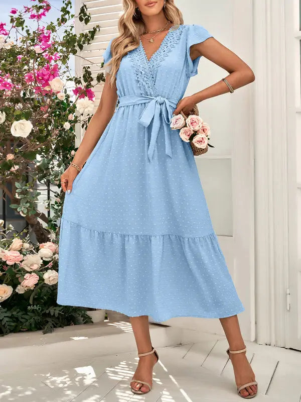 solid color tie waist lace V-neck dress BLUE ZONE PLANET
