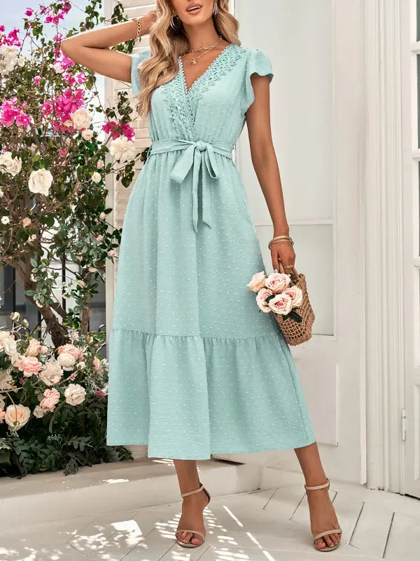 solid color tie waist lace V-neck dress BLUE ZONE PLANET